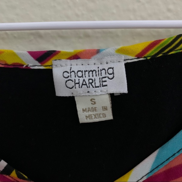 Aztec tie front shirt! - Picture 2 of 4